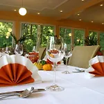 Отель Haags Niedersachsenhof 3*